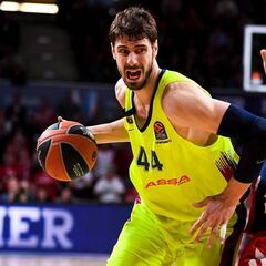 El Barça cae sobre la bocina y se despide del factor cancha