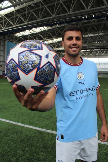 Rodri poses for AS.