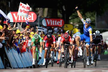 Marcel Kittel se impuso al sprint en Troyes, por delante de D¨¦mare y Greipel.