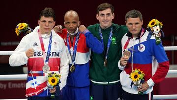 El pugilista cubano se quedó con la presea dorada en el peso wélter en los Juegos Olímpicos de Tokio 2020, tras vencer por decisión unánime a Pat McCormack.