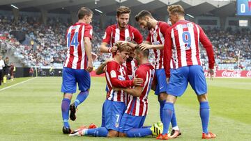 Griezmann celebra con Koke uno de los cuatro goles del Atlético de Madrid la temporada pasada.