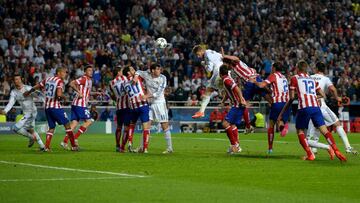 Remate a la gloria. Ramos remata de cabeza el gol que forzaba la pr&oacute;rroga entre blancos y atl&eacute;ticos. Los madridistas ganar&iacute;an 4-1.
 