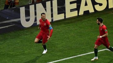 Cristiano celebra el 1-0 a España.
