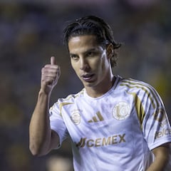 Diego Laínez volvió a sonreírle al fútbol con Tigres