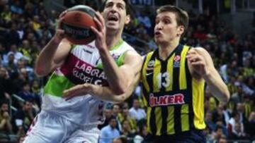 Tornike Shengelia ante Bogdan Bogdanovic.