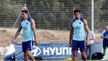 Giménez y Savic, durante un entrenamiento en Los Ángeles de San Rafael.