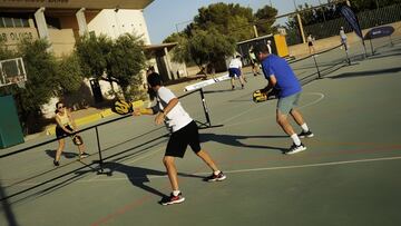 Partido de pickleball.