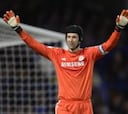 Mou le ofrece a Cech jugar la Champions en lugar de Courtois