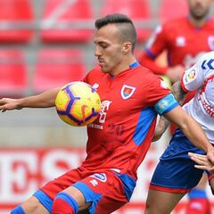 Iza y Aitor García dan la segunda victoria del Rayo a domicilio