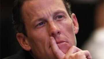 El exciclista estadounidense Lance Armstrong consigue ampliar el plazo de declaración por el caso del dopaje.
