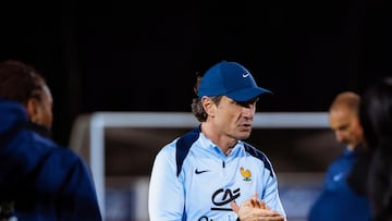 Bonadei se reinventa antes de medirse con España