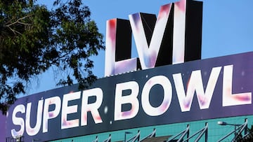 LOS ANGELES, CALIFORNIA - FEBRUARY 11: The Super Bowl LVI logo is displayed on the Los Angeles Convention Center, site of the Super Bowl Experience, the NFL&#039;s &#039;interactive football theme park&#039;, ahead of Super Bowl LVI on February 11, 2022 i