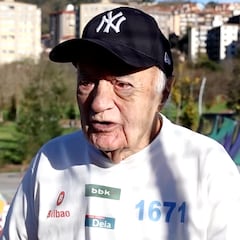 Un skater vasco de 88 años causa sensación en todo el mundo