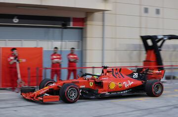 Mick Schumacher quedó segundo en su debut con el Ferrari SF90 en los test de Bahréin, sólo por detrás del piloto neerlandés Max Verstappen.