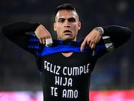 Lautaro celebra el primer gol del Inter al Cremonese.