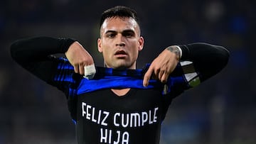 Lautaro celebra el primer gol del Inter al Cremonese.
