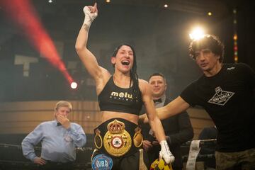 'La Reina', 40 años ahora, cerró en mayo en el Casino de Torrelodones una trayectoria con 14 victorias y dos derrotas (5 KOs), que le llevó a ser campeona de Europa y Mundial interina por la AMB en el peso ligero. Solo perdió ante Katie Taylor y Amanda Serrano, dos de las mejores boxeadoras de la historia.