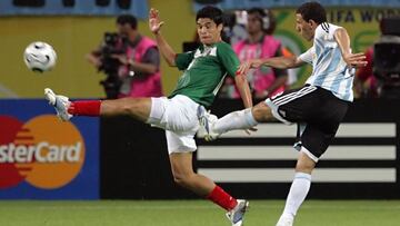 Repasamos la trayectoria del extremo argentino, quien en Alemania 2006 marcó uno de los grandes goles en los Mundiales y mandó a casa a México.