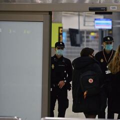 Madrid detecta cuatro casos de la nueva cepa del coronavirus y anuncia nuevos confinamientos