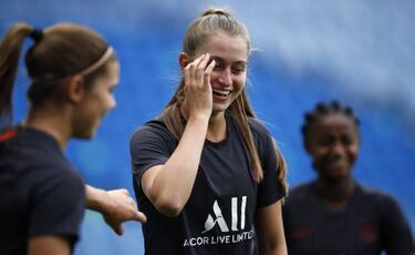 Bayern's Davies and PSG's Huitema aiming for historic double