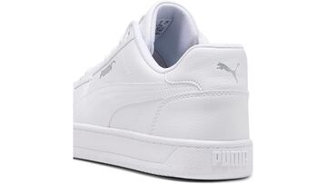 Zapatilla Puma en color blanco disponible en Amazon.