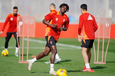 Óscar Naasei y la alargada sombra del Real Madrid