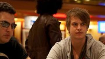 El sueco Viktor Blom "Isildur1", uno de los jugadores de moda en el poker internacional.