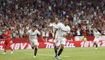 2-0. Andr¨¦ Silva celebr¨® el segundo gol.