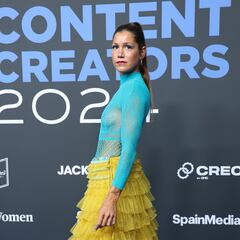 El vestido de transparencias de Miri Pérez que no deja lugar a la imaginación