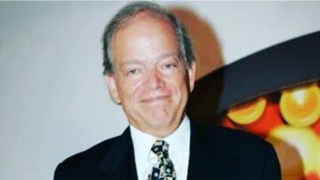 Ex alumnos de ‘La Academia’ se despiden del maestro Willy Gutiérrez