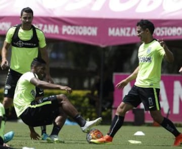 Nacional prepara su partido ante Coritiba en busca de la semifinal