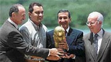 <B>PÓQUER</B>. Scolari, Branco, Parreira y Zagallo, ex técnicos de Brasil.