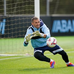 Guaita tiene tres pretendientes de la Liga