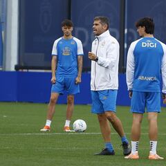 Hidalgo y la lesiones: “Nos centraremos en los que están aquí y tenemos la cantera”