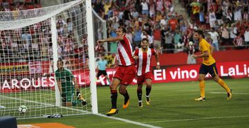 Stuani celebra el 1-0.