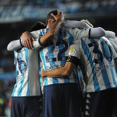 Racing golea a Ñublense y se quedó con el primer lugar del grupo A en la Copa Libertadores