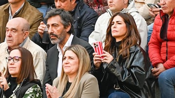 Juan del Val y Nuria Roca en la plaza de toros de la Las Ventas a 09 de Mayo de 2025 en Madrid (Espa?a).
FAMOSOS;TOROS;LAS VENTAS;
Francisco Guerra / Europa Press
09/05/2025