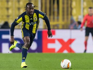 Extremo nigeriano que con Conte destac¨® como carrilero derecho en el Chelsea. En el mercado de invierno al ver sus minutos de juego reducidos dr¨¢sticante se march¨® cedido al Fenerbah?e.