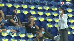 Crisis sanitaria y Cristiano hace esto en la tribuna: ¡le tuvieron que llamar la atención!