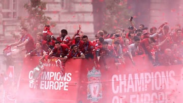 Liverpool Champions League Winners Parade
02 June 2019, England, Liverpool: Liverpool players celebrate in an open top bus with fans during the Champions League Winners Parade, a day after they won the UEFA Champions League final soccer match against T