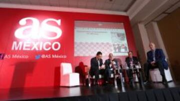 Alejandro Gómez, director de AS México, Alfredo Relaño, Javier Tebas y Vicente del Bosque durante el acto de puesta de largo de la web mexicana de AS.