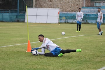 La Selección Colombia entrenó en la Universidad Autónoma del Caribe. James participó a la par de sus compañeros.