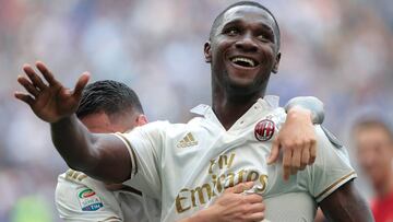 Cristian Zapata celebrando quiz&aacute;s el mejor gol con el Milan en un cl&aacute;sico ante el Inter. Esto es lo que le puede aportar Gattuso a Zapata en el Milan