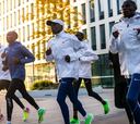 Kipchoge ataca la última barrera humana, las dos horas