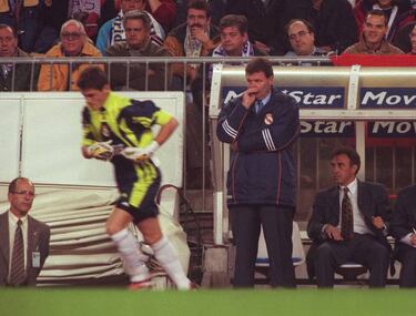 ?Qu¨¦ fue de John B. Toshack, ext¨¦cnico de Real Madrid y Real Sociedad?