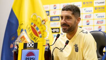 14/08/2025 FUTBOL SEGUNDA DIVISION TEMPORADA 25/26 Rueda de prensa de Alex Suarez