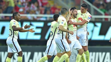 Action photo during the match Guadalajara vs America , Corresponding for the second leg of the quarterfinals of the League BBVA Bancomer MX Apertura 2016 at Chivas Stadium
Foto de accion durante el partido Guadalajara vs America, correspondiente a la vuelta de los cuartos de final de la Liga BBVA Bancomer MX del Torneo Apertura 2016, en el Estadio Chivas, en la foto: Oribe Peralta celebra su gol de America

27/11/2016/MEXSPORT/Isaac Ortiz.
Action photo during the match Guadalajara vs America , Corresponding for the second leg of the quarterfinals of the League BBVA Bancomer MX Apertura 2016 at Chivas Stadium
Foto de accion durante el partido Guadalajara vs America, correspondiente a la vuelta de los cuartos de final de la Liga BBVA Bancomer MX del Torneo Apertura 2016, en el Estadio Chivas, en la foto: Oribe Peralta celebra su gol de America

27/11/2016/MEXSPORT/Isaac Ortiz.