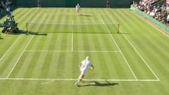 El punto parecía perdido pero, cuando Jarry está inspirado, todo es posible: Wimbledon aplaude de pie