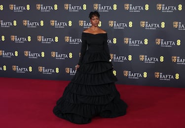 Hannah Beachler posa en la alfombra roja previa a la gala de Premios de BAFTA.