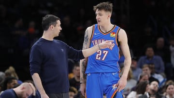 Mar 30, 2022; Oklahoma City, Oklahoma, USA; Oklahoma City Thunder head coach Mark Daigneault (left) talks to guard Vit Krejci (27) between plays against the Atlanta Hawks during the second half at Paycom Center. Mandatory Credit: Alonzo Adams-USA TODAY Sp